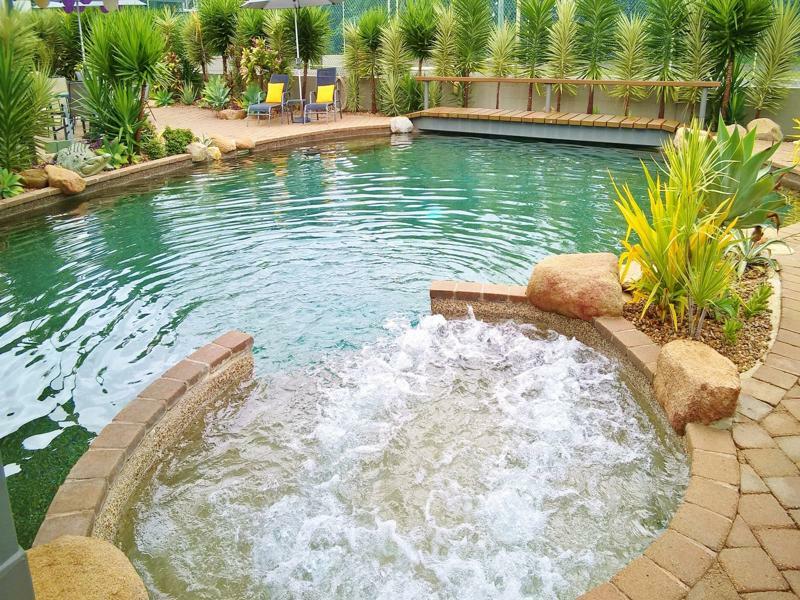 Island Leisure Resort Nelly Bay Екстериор снимка