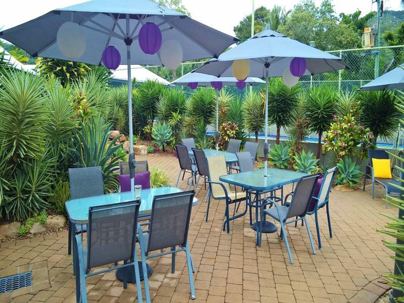 Island Leisure Resort Nelly Bay Екстериор снимка