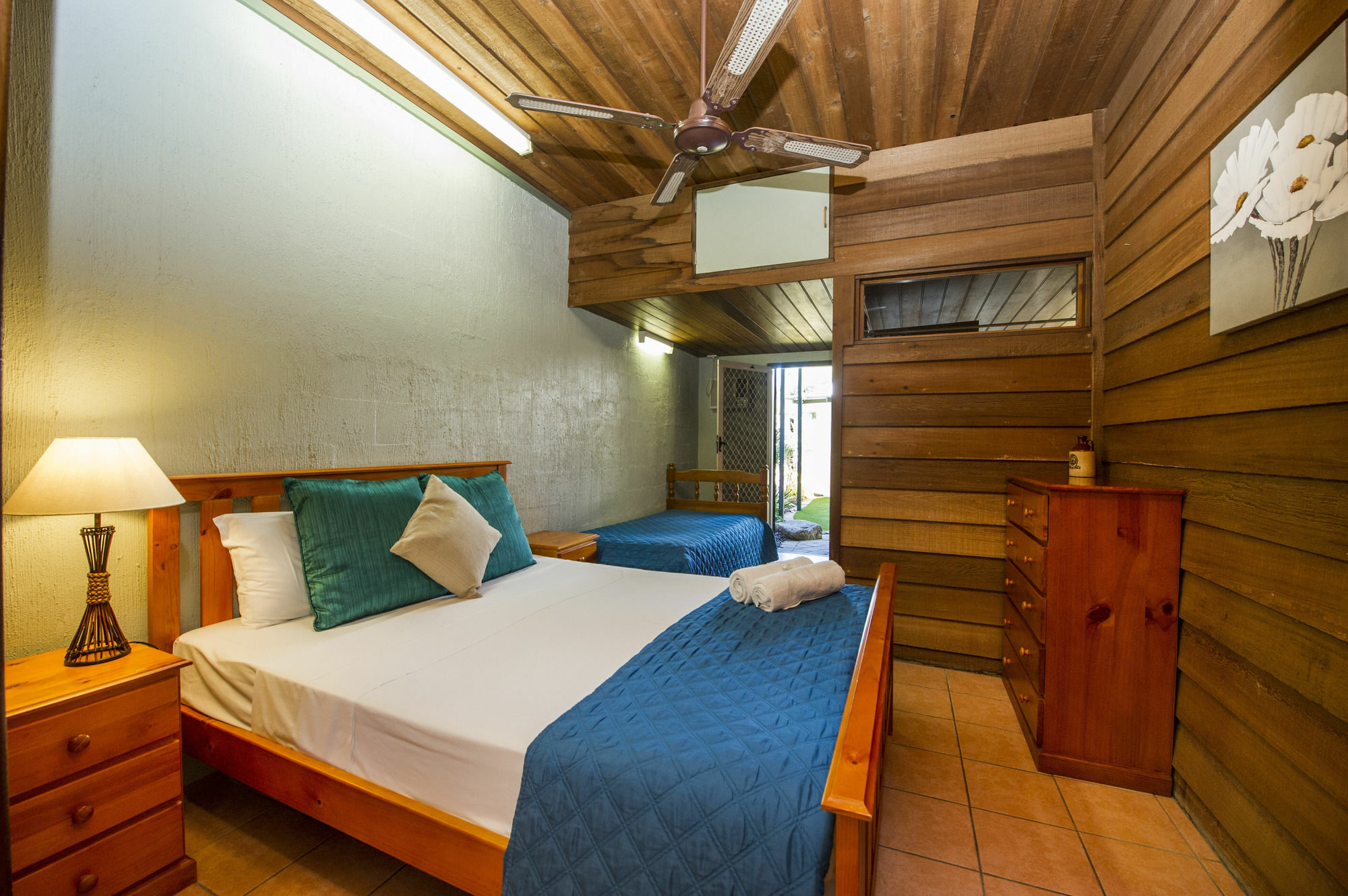 Island Leisure Resort Nelly Bay Екстериор снимка